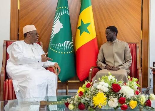 Macky Sall remercie le président Bassirou Diomaye Faye
