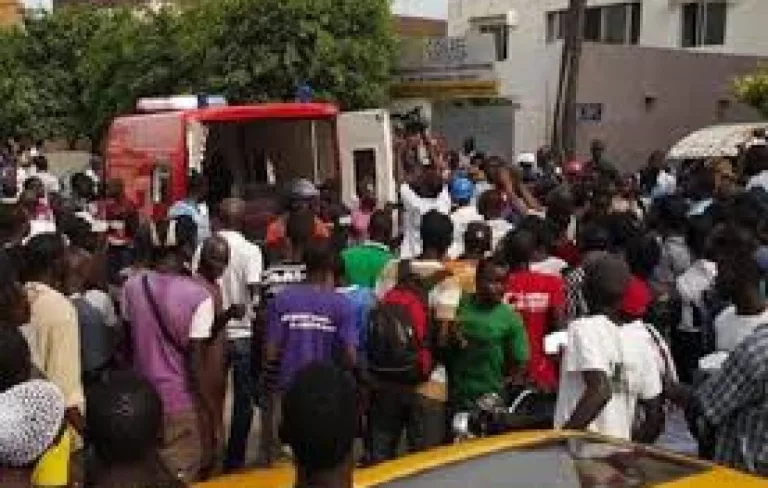 Thiès : un garçon de 8 ans tue son ami et prend…