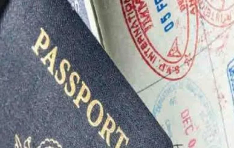 Chez sa belle-sœur : elle découvre son passeport avec la photo de sa « niarel »