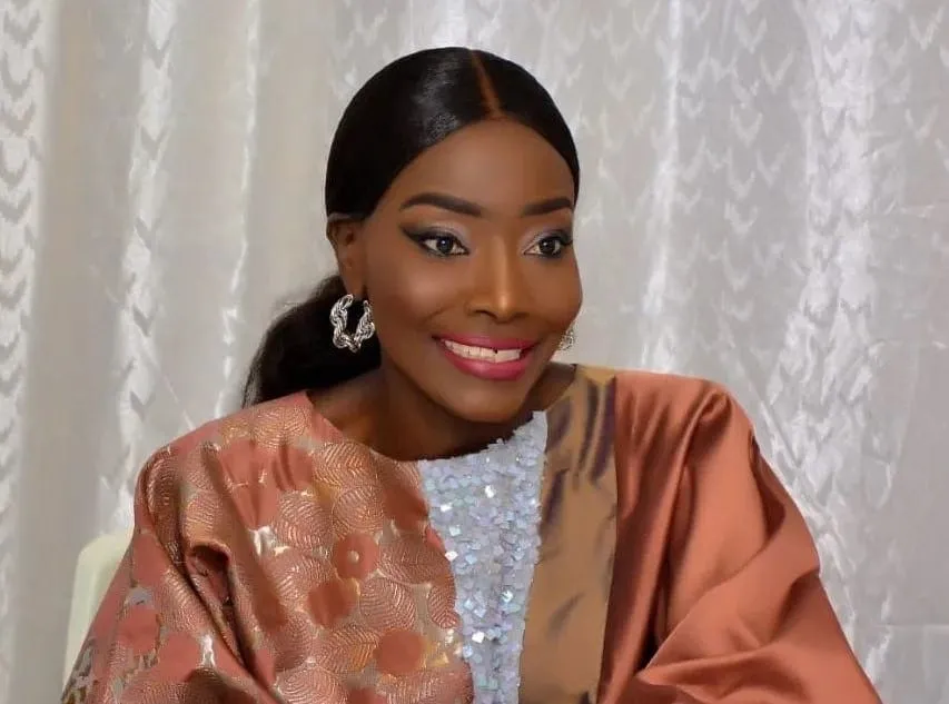 Coumba Gawlo surprend : la diva devient animatrice sur la 2STV !