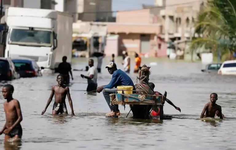 Keur Massar Sud : Entre eaux stagnantes et postes de santé démunis, le ras-le-bol général des habitants