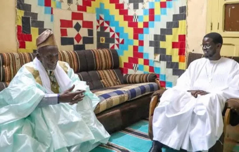 Médina Baye en deuil : Le chef de l'État s’incline devant la mémoire de Cheikh Mouhamadoul Macky Ibrahima Niass