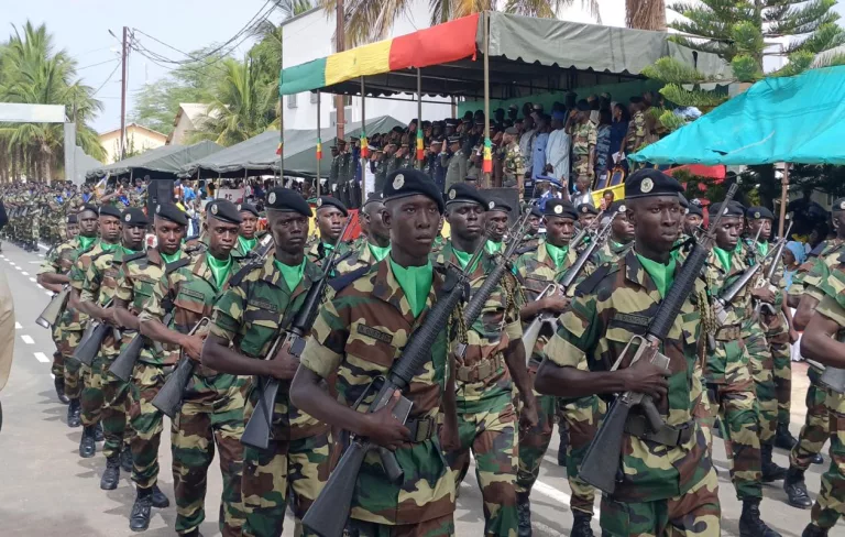 Bango : 1 842 recrues achèvent leur formation initiale et intègrent l’armée