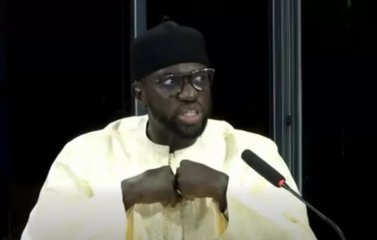 Le ministre Abdoul Ahad Ndiaye menace: « Je peux, dès demain, bloquer la vente en ligne des cartes de membres de Pastef »
