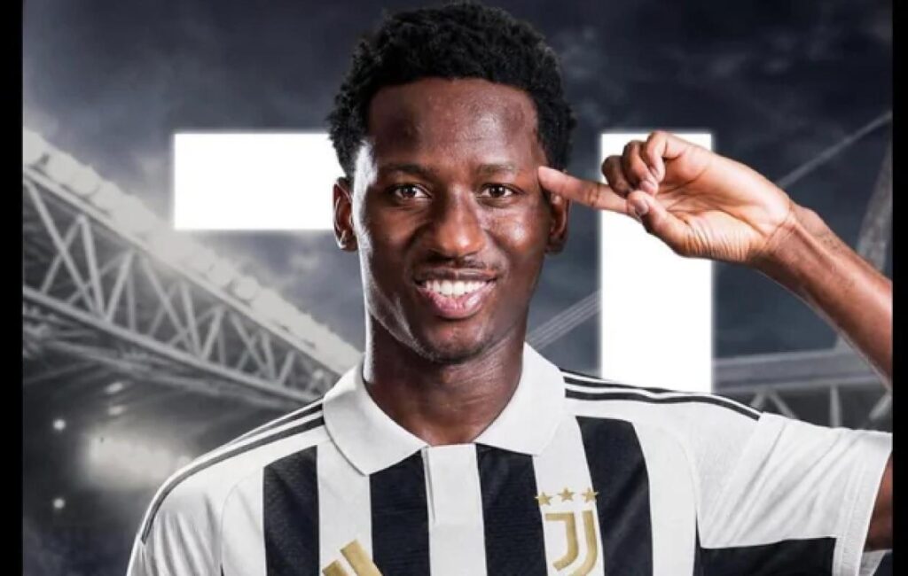 Pape Matar Sarr recompose le milieu de la Juventus