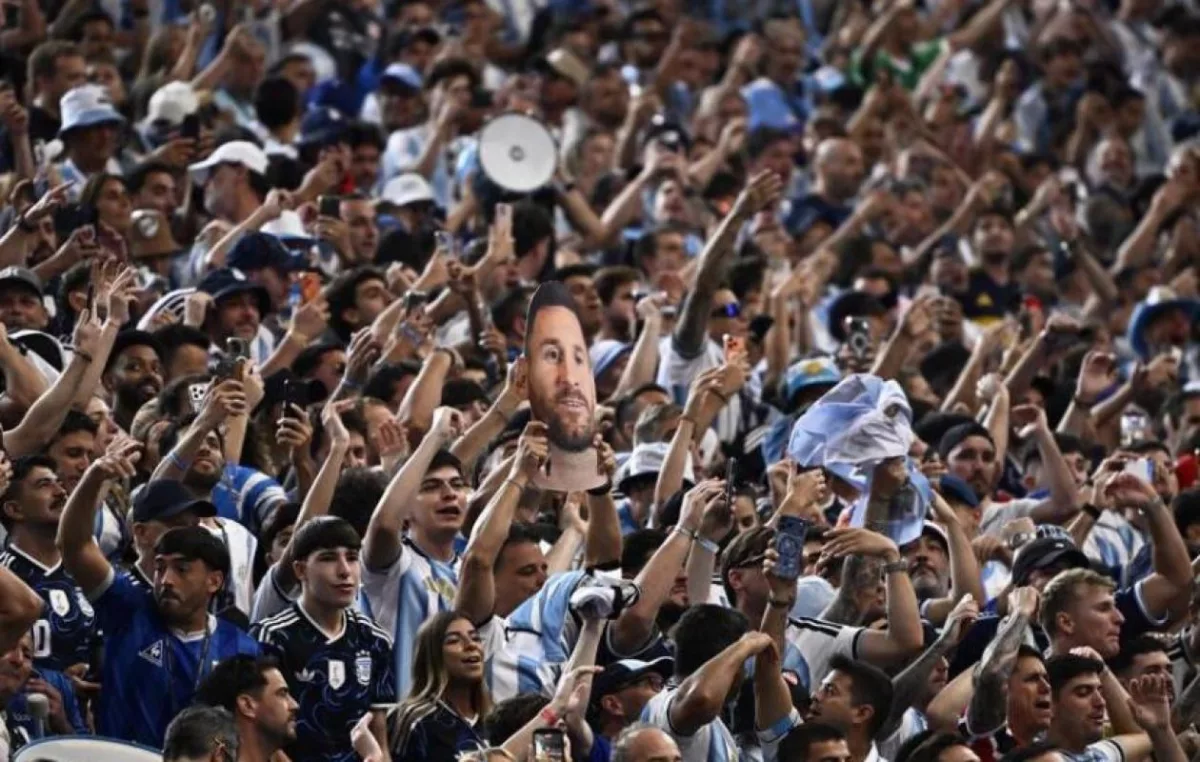 Les supporters argentins ont encore chambré les Anglais au jubilé de Lionel Messi à Buenos Aires