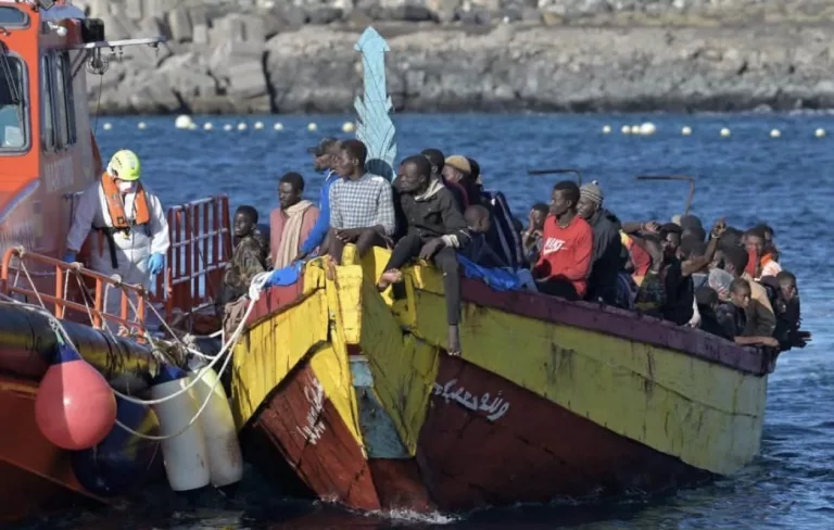 416 migrants débarquent aux îles Canaries, dont 211 partis du Sénégal