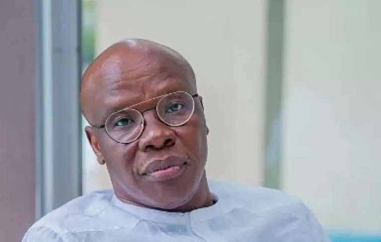 Côte d’Ivoire : A’Salfo annonce le décès de son frère jumeau