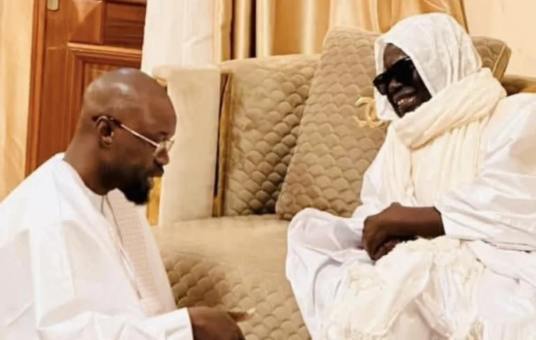 Touba : Ousmane Sonko reçu à huis clos par Serigne Mountakha