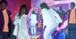 Vidéo: Ndiolé tall débarque sur la scène de Wally Seck “Tothi Na Amary Ngoné Arame Thiam bi..”