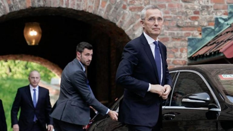 Turquie: le secrétaire général de l'Otan, Jens Stoltenberg, annonce une prochaine visite à Ankara