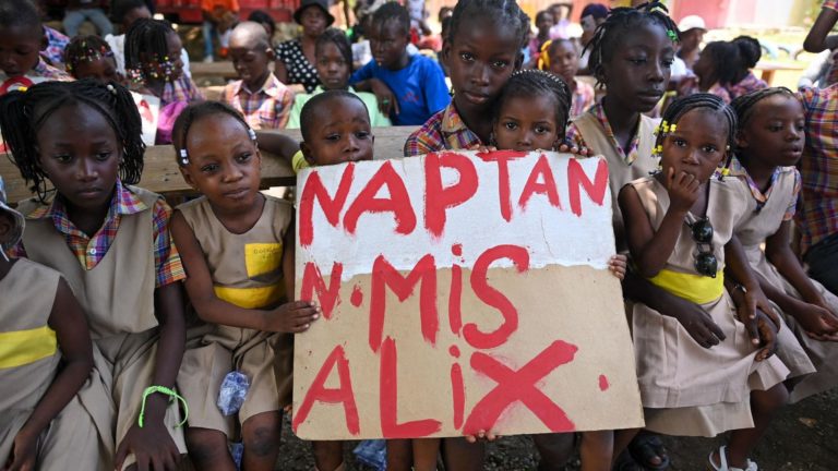 Une Américaine et son enfant enlevés fin juillet en Haïti ont été libérés (ONG)