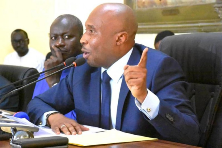 Mairie de Dakar : Ngoné Mbengue remplace Abass Fall
