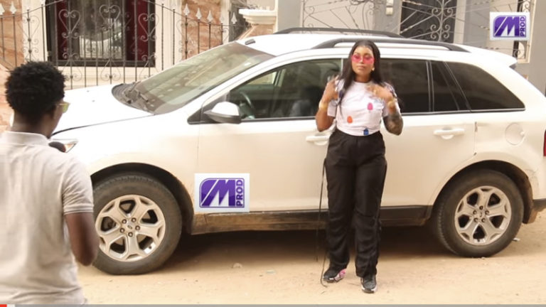 Ndeye Ndiaye Banaya quitte Sidy Diop, Wally Ballago Seck la console avec une 4×4.
