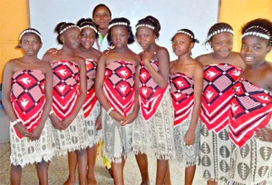 Burkina Faso : Les élèves vont porter désormais des tenues africaines à l'école