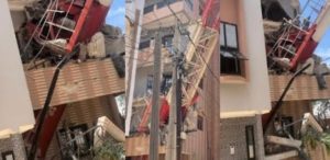 Ouakam : Une grue s’effondre sur un immeuble