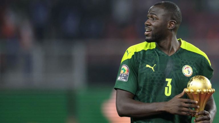 Huit ans en équipe nationale, Kalidou Koulibaly de « binational » à « capitaine emblématique »