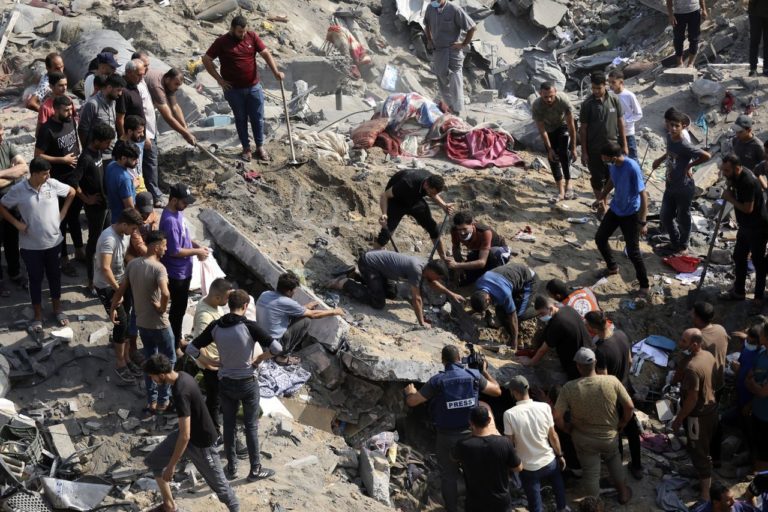 Camp de réfugiés de Jabaliya: le gouvernement du Hamas annonce 195 morts dans les frappes israéliennes