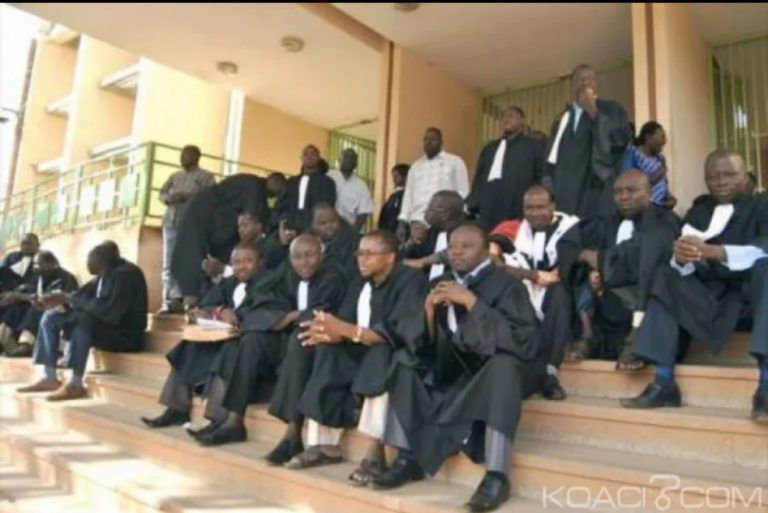 Justice : Le SYTJUST dépose un préavis de grève et presse Samba Sy