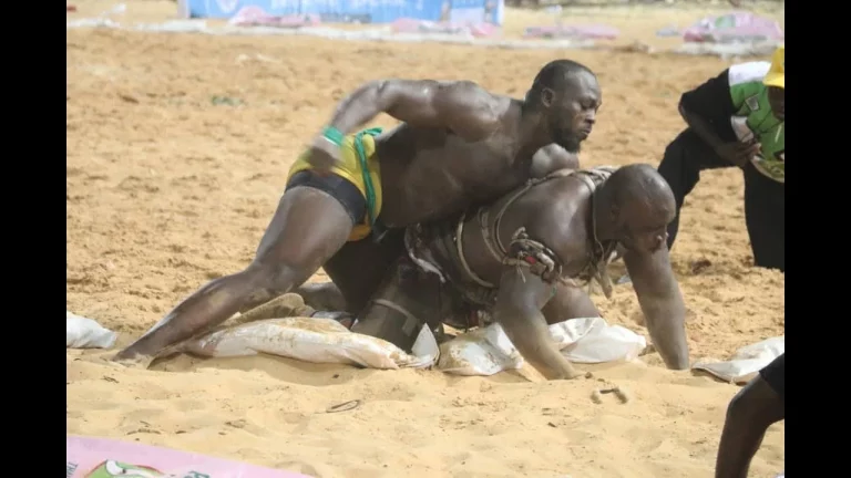 Khadim Gadiaga (Président Rock Énergie) : « Modou Lô est un phénomène et il a montré qu’il est le plus grand bagarreur de tous les temps… »