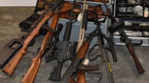 Thiès: La police neutralise 2 cambrioleurs armés, un pistolet saisi