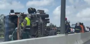Autoroute à Péage : Un camion se renverse et occasionne un embouteillage monstre