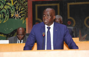 Moustapha Ba face aux députés, le parti pris des quotidiens sénégalais
