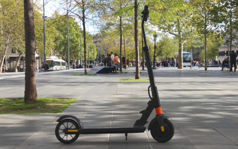RAPPEL DE PRODUIT : ATTENTION, CETTE TROTTINETTE PEUT PROVOQUER UN CHOC ÉLECTRIQUE VIOLENT
