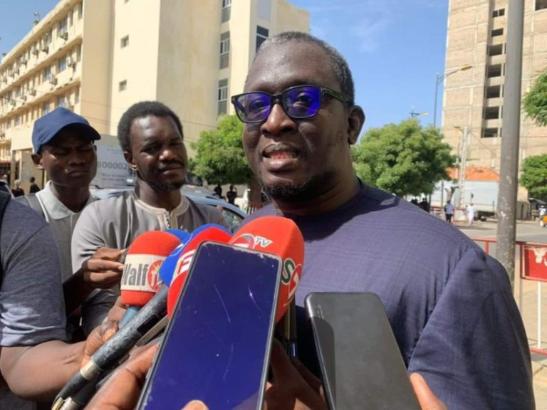 Retrait des fiches de parrainage de Sonko : le message de Ayib Daffé