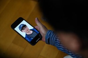 En Chine, l'intelligence artificielle pour parler aux morts