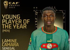 CAF Awards 2023 : Lamine Camara remporte le trophée du Meilleur jeune joueur africain