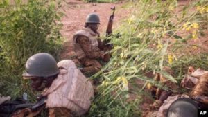 Burkina : "plusieurs dizaines" de morts dans l'attaque d'une mosquée