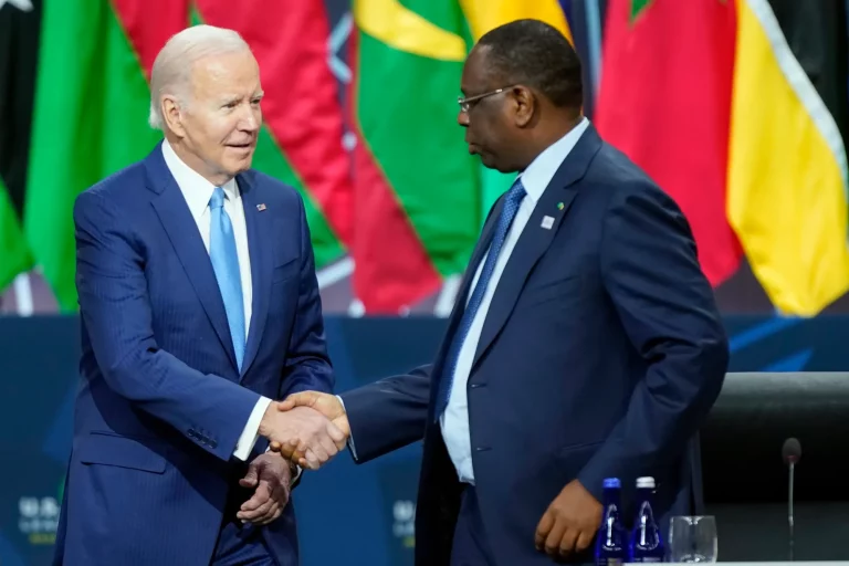 Le report de la présidentielle n'est pas "légitime" : Macky Sall à l’épreuve de la pression de son allié Biden