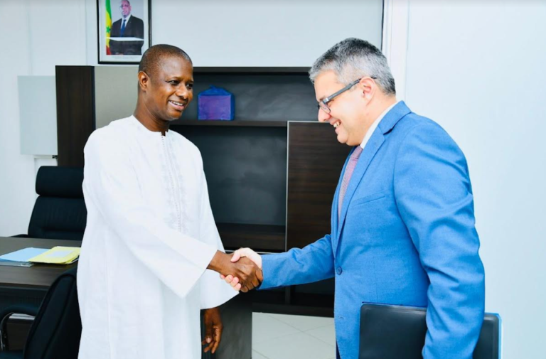 Rencontre entre Antoine Diome et l'ambassadeur d'Azerbaïdjan