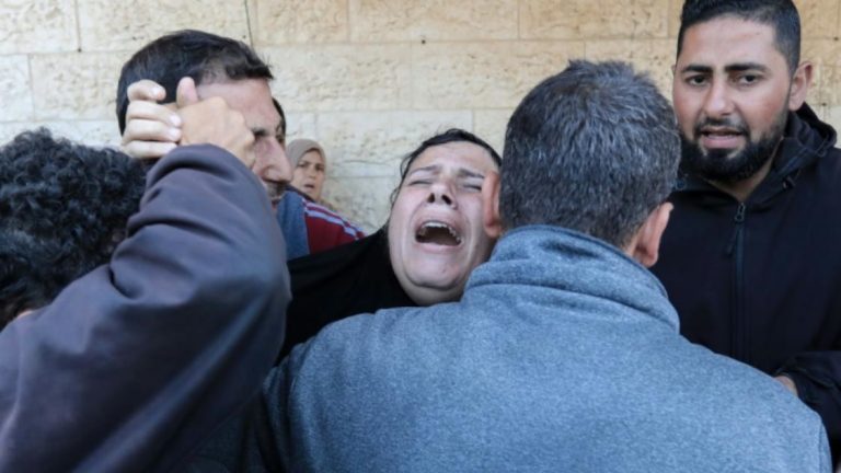 La guerre a fait plus de 30.000 morts à Gaza bombardée par Israël