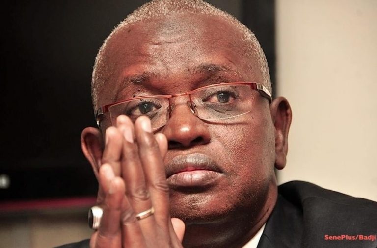 Abdou Latif Coulibaly démissionne de son poste de Secrétaire général du gouvernement