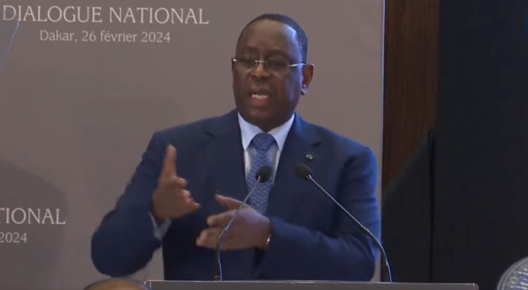 Macky Sall : « Yakamtina dem sama yoon…Doyal na seuk ci mbiir mi…J’en ai assez ! »