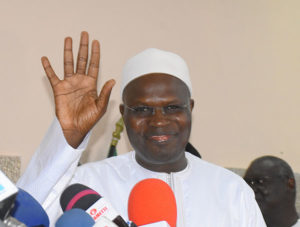 Pâques : « Que cette fête apporte paix et santé à toutes et à tous », Khalifa Sall
