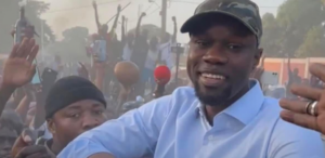 Première apparition de Sonko après sa libération… (vidéo)