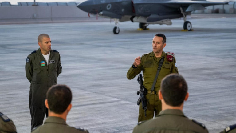 Israël prévient que l’Iran ne sortira « pas indemne » de son attaque
