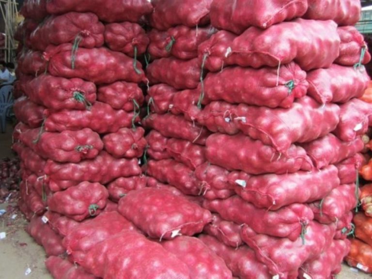 Korité : le père de famille vole cinq sacs d’oignons pour…