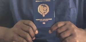 Passeports diplomatiques : la réaction du porte-parole du gouvernement