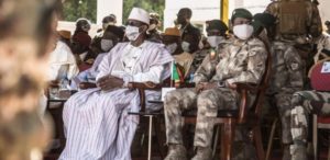 Au Mali, la junte reste inflexible malgré la contestation