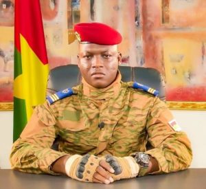 Burkina : le capitaine Traoré accuse Abidjan d'accueillir "les déstabilisateurs" de son pays