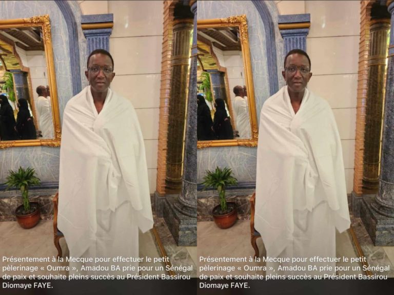 Amadou Ba à la Mecque pour effectuer son Oumra