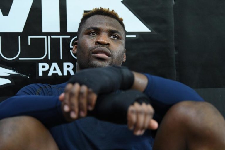 « Pourquoi c’est cruelle », la réaction déchirante de Francis Ngannou au décès de son fils