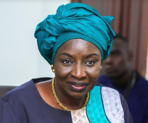 Nouveau gouvernement : Mimi Touré dément la "fake news" qui circule