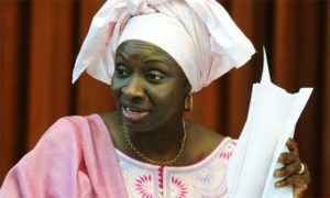 Mimi Touré lors des Assises de la Justice : "Le Président Diomaye ne peut faire subir aux autres ce qu'il a subi"