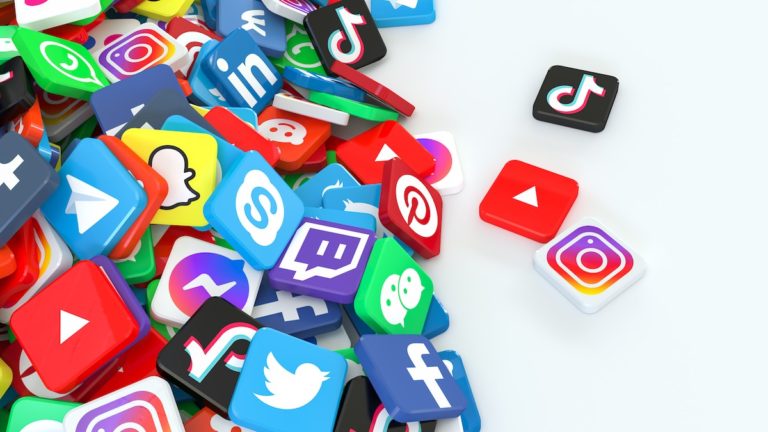 La Cellule d'appui à la veille stratégique de l'APR défend la presse contre les "Talibans du Net"