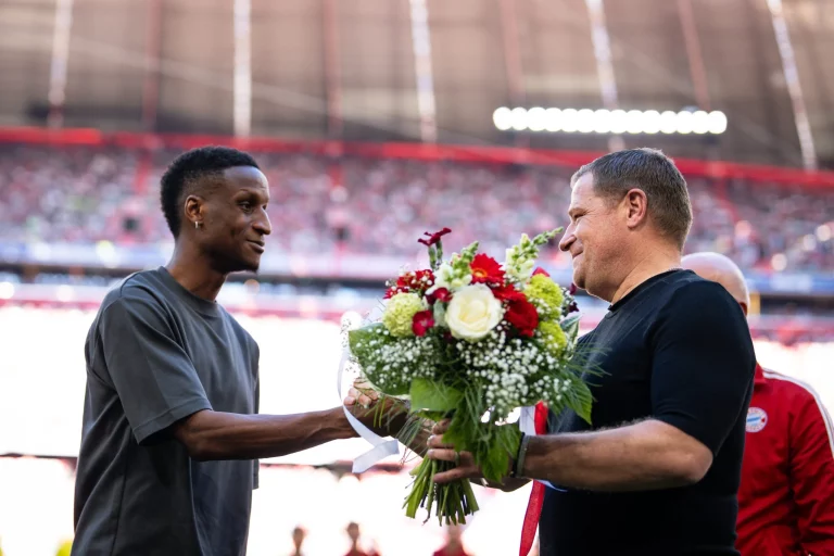 Bayern Munich : Un hommage pour Bouna Sarr pour son départ, « heureux de faire partie de ce grand club »